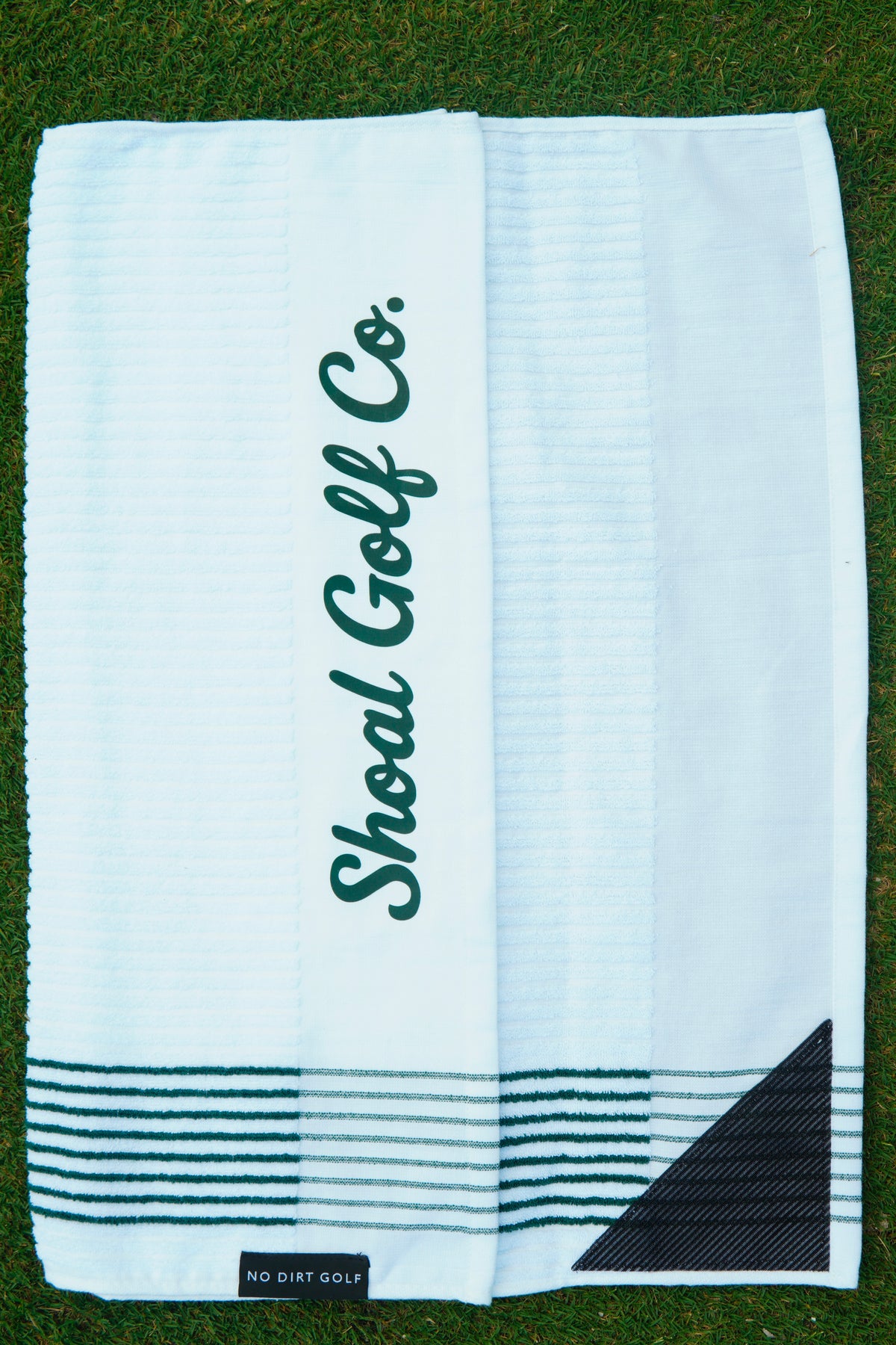 Shoal X No Dirt Caddie Towel White with Green Stripes