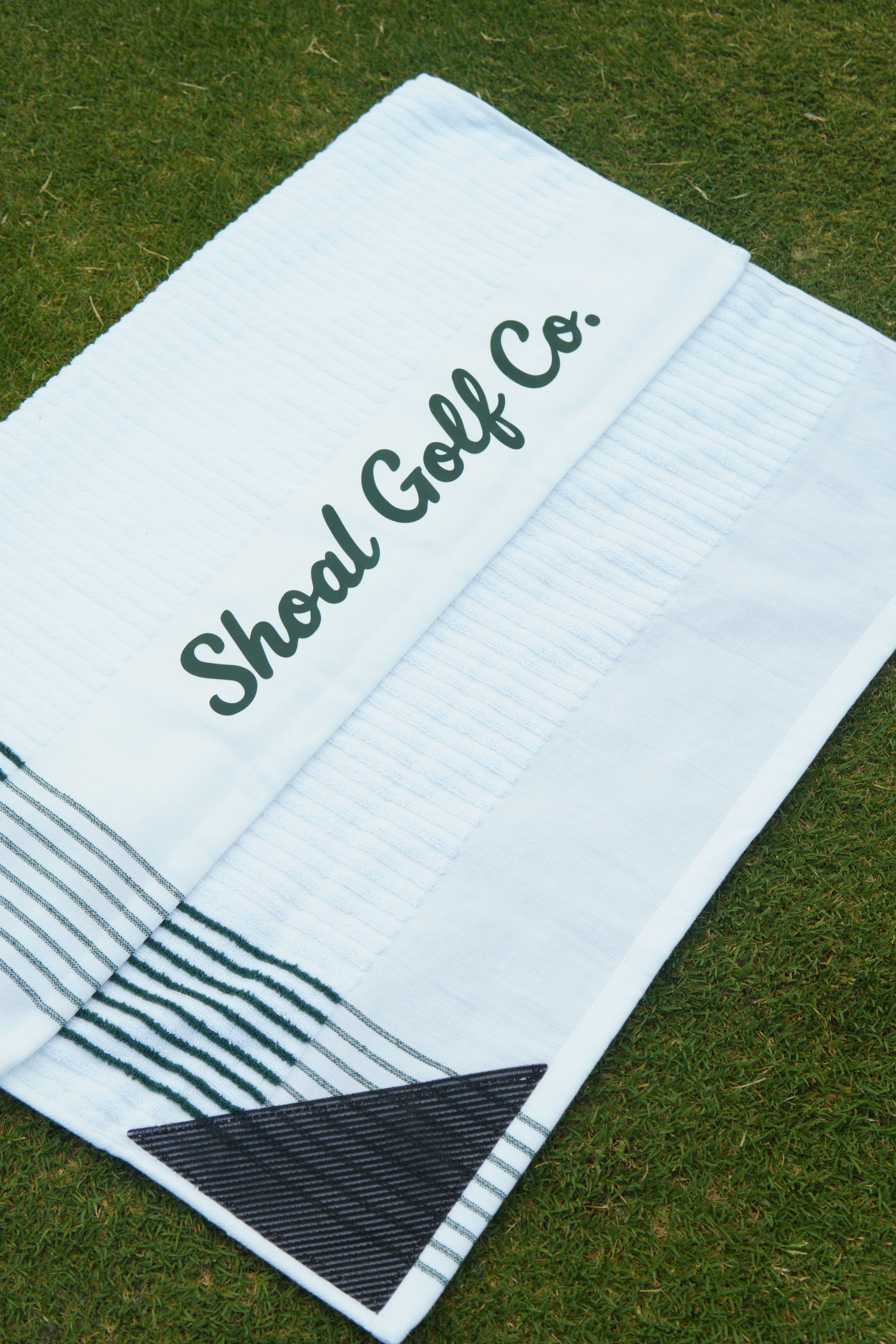 Shoal X No Dirt Caddie Towel White with Green Stripes