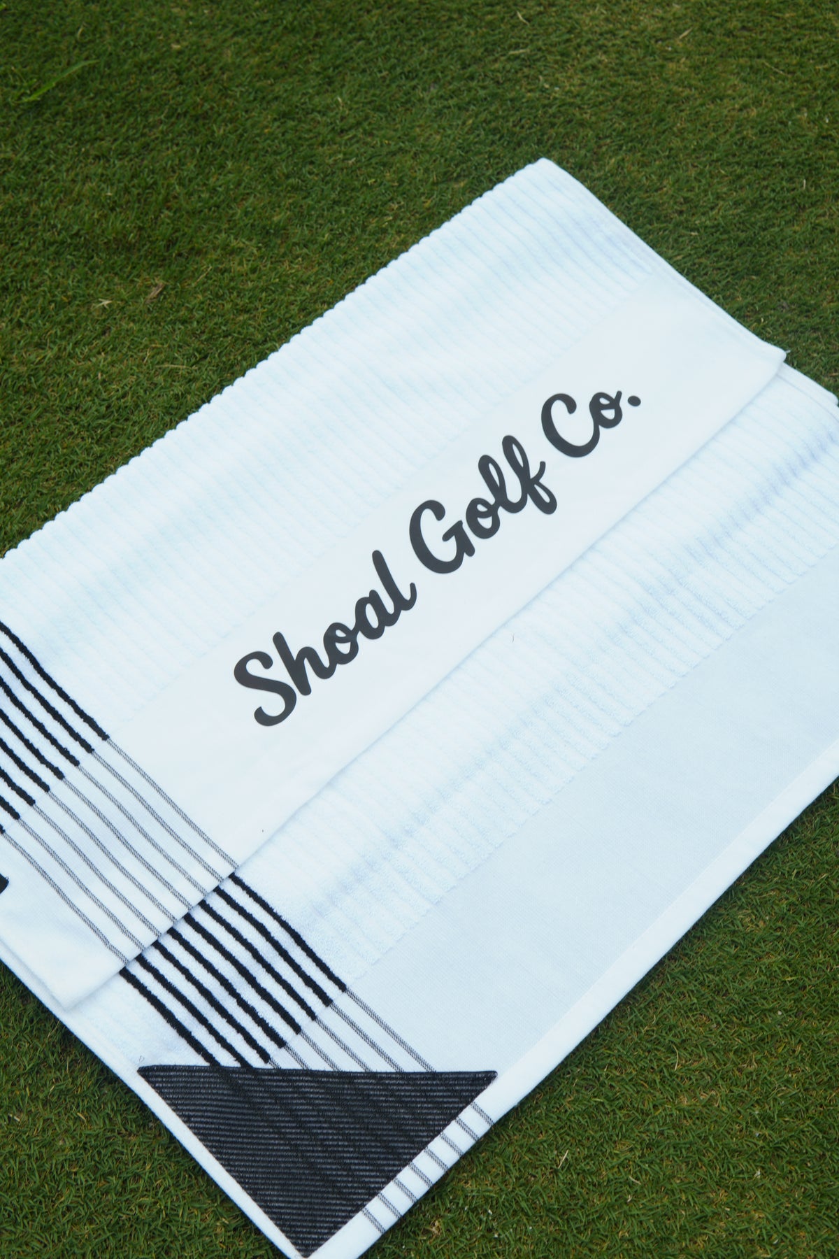 Shoal X No Dirt Caddie Towel White with Black Stripes