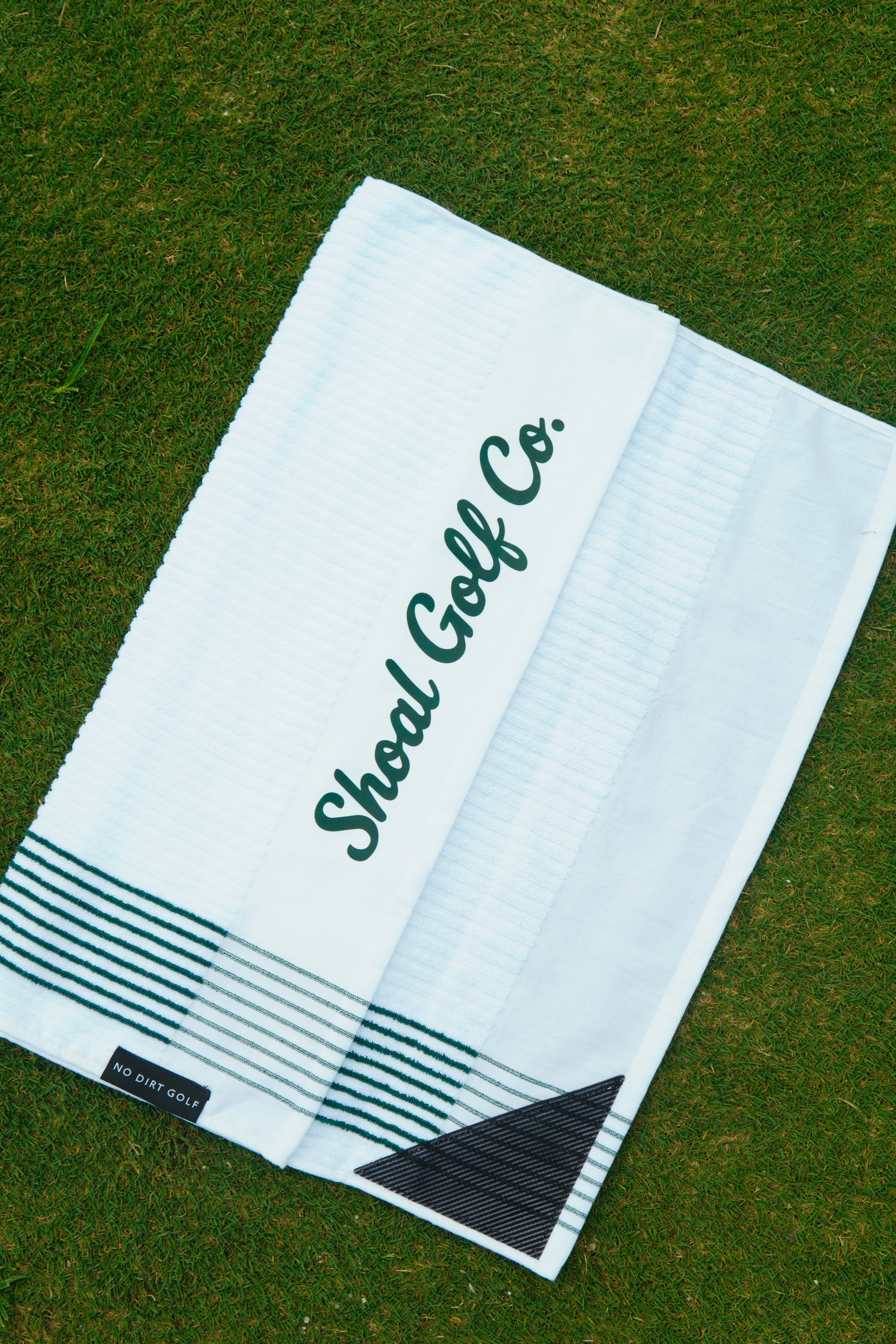 Shoal X No Dirt Caddie Towel White with Green Stripes